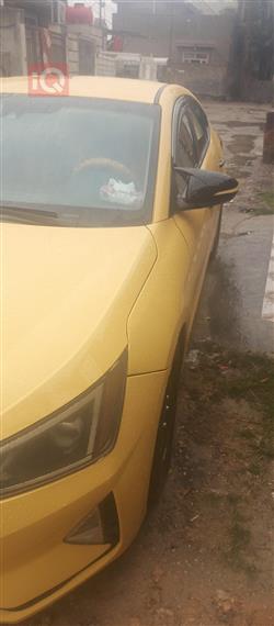 هیوندای ئەلەنترا